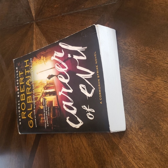 Robert Galbraith Book Set - Black and Red Covers - Picture 4 of 12